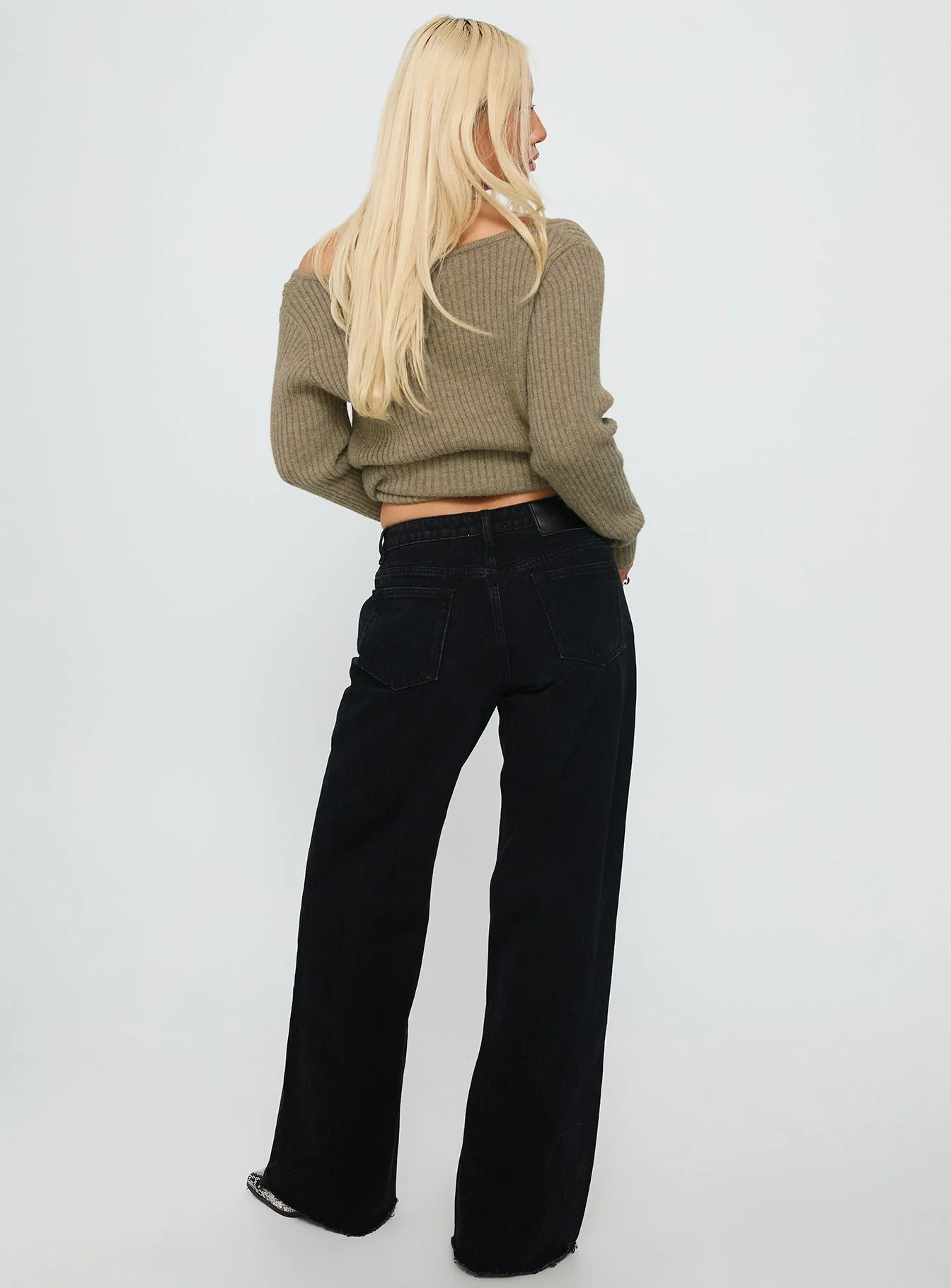 Darla Low Rise Straight Leg Jeans Washed Black - Image 5