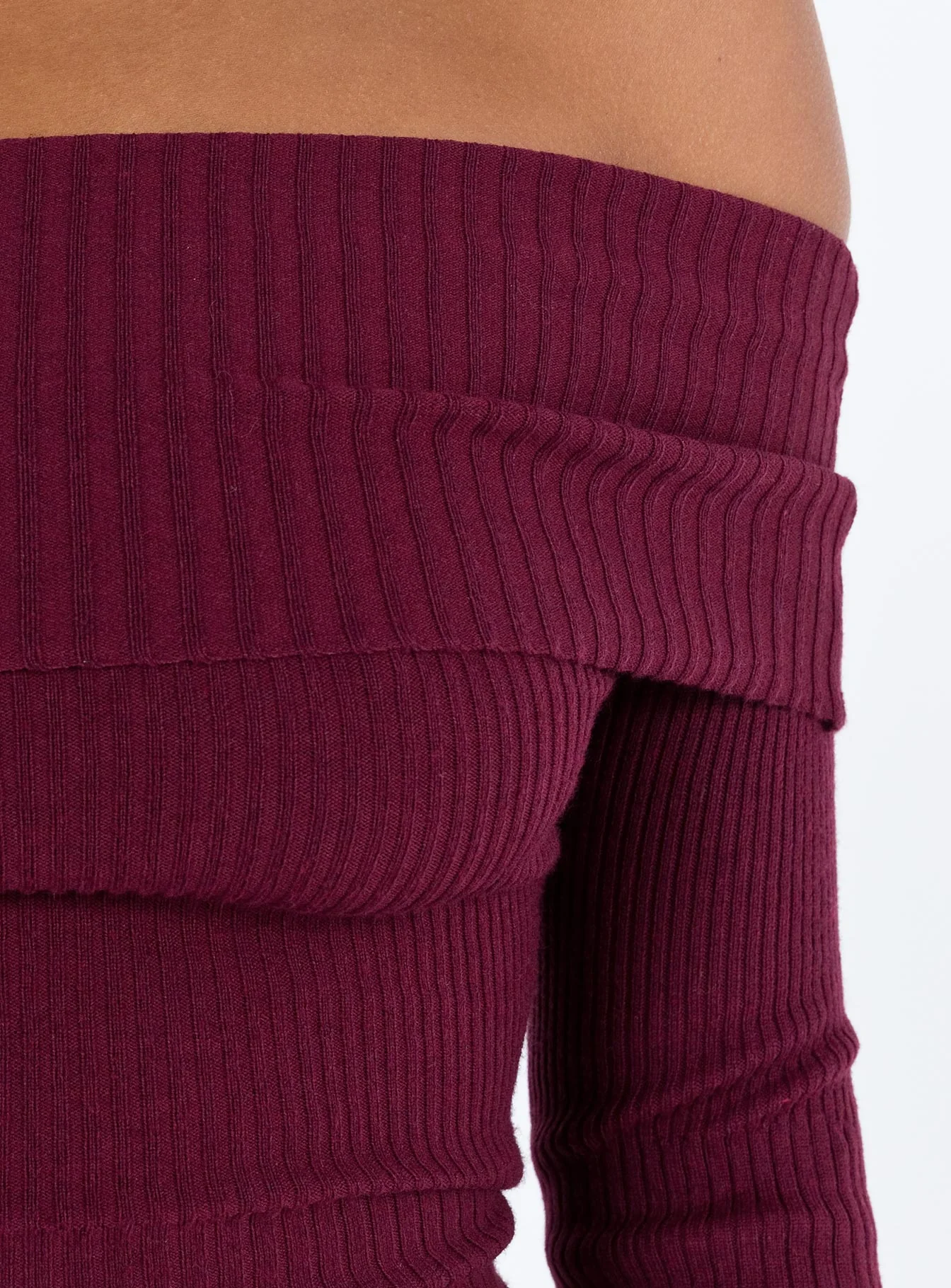 Morley Off Shoulder Sweater Burgundy - Image 6
