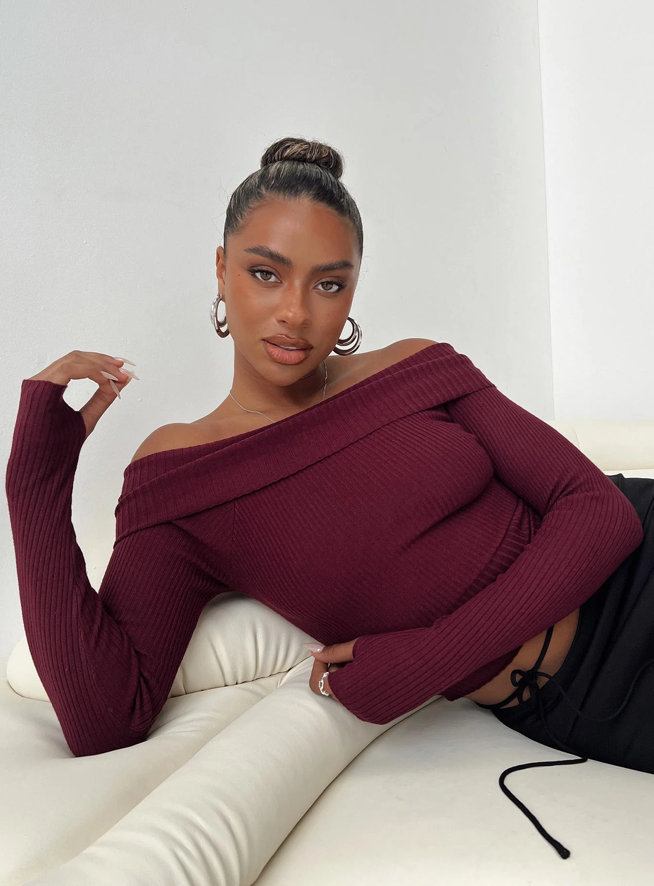 Morley Off Shoulder Sweater Burgundy - Image 7