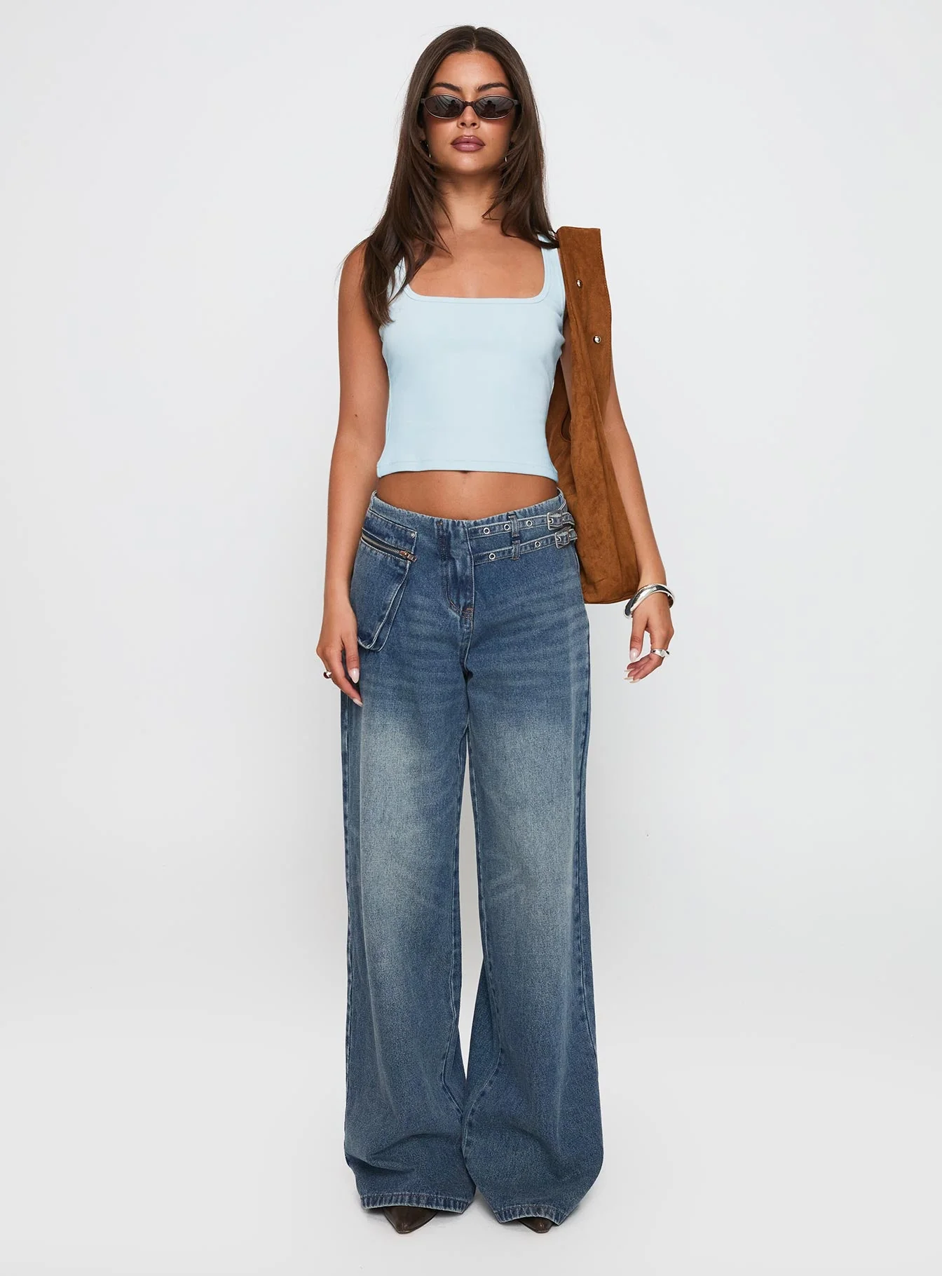 Paltrow Mid Rise Wide Leg Cargo Jeans Mid Blue Wash - Image 7