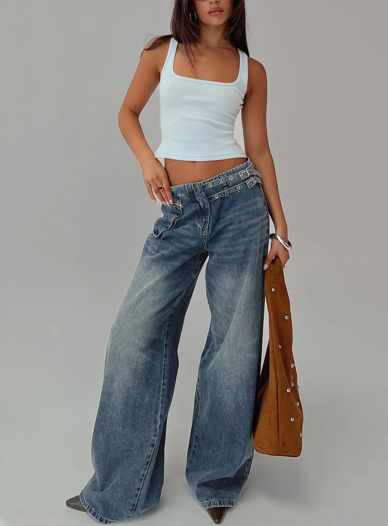 Paltrow Mid Rise Wide Leg Cargo Jeans Mid Blue Wash - Image 8