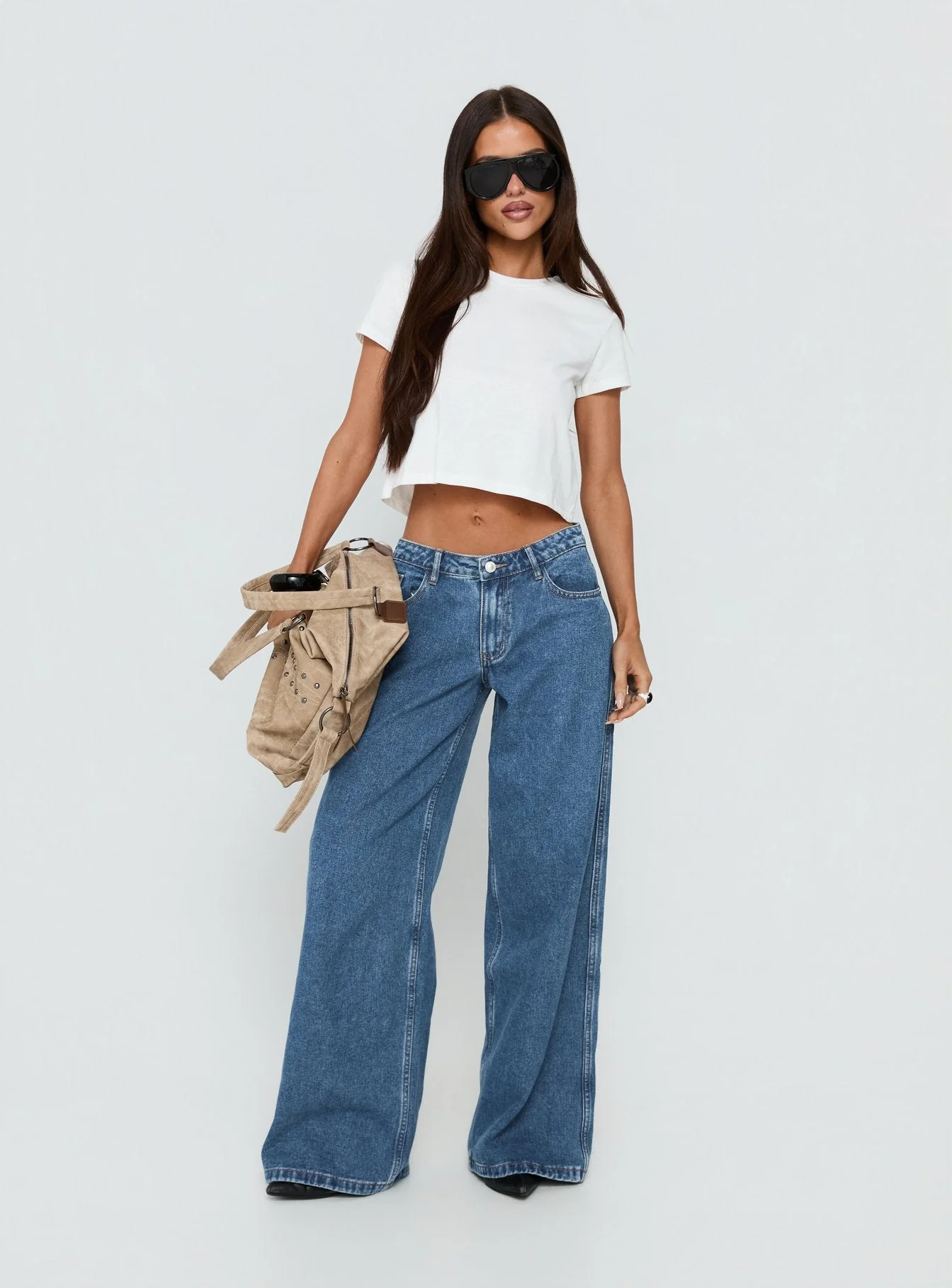 Ramos Low Rise Wide Leg Jeans Mid Blue Wash - Image 3