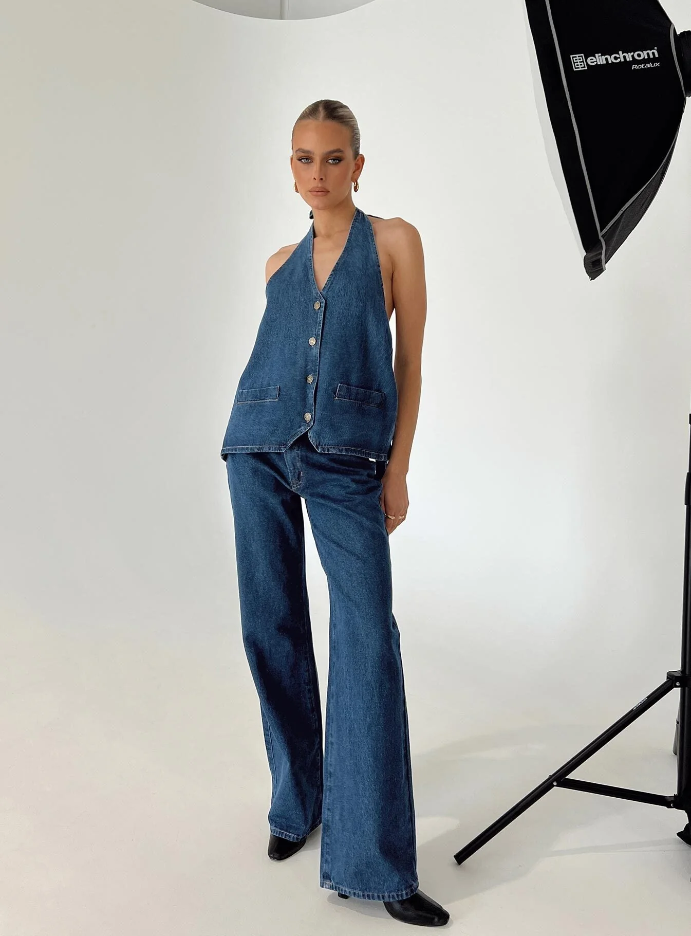 Top Model Low Rise Straight Leg Jeans Dark Denim - Image 6